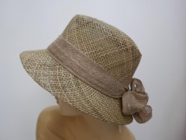 Beżowy kapelusz słomkowy  do 57 cm
