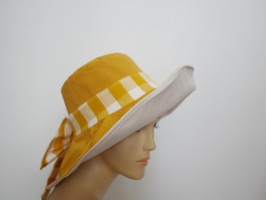 Żółto beżowy dwustronny kapelusz tkanina 57-58 cm