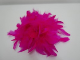 Kwiat z piór rózowy stroik do włosów , sukni, kapelusza