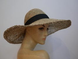 Beżowy słomkowy letni  kapelusz do 57 cm