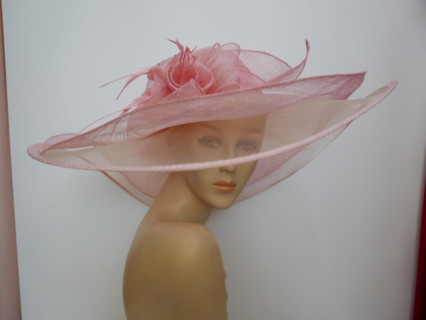 Różowy kapelusz sinamay z dużym rondem do 56 cm