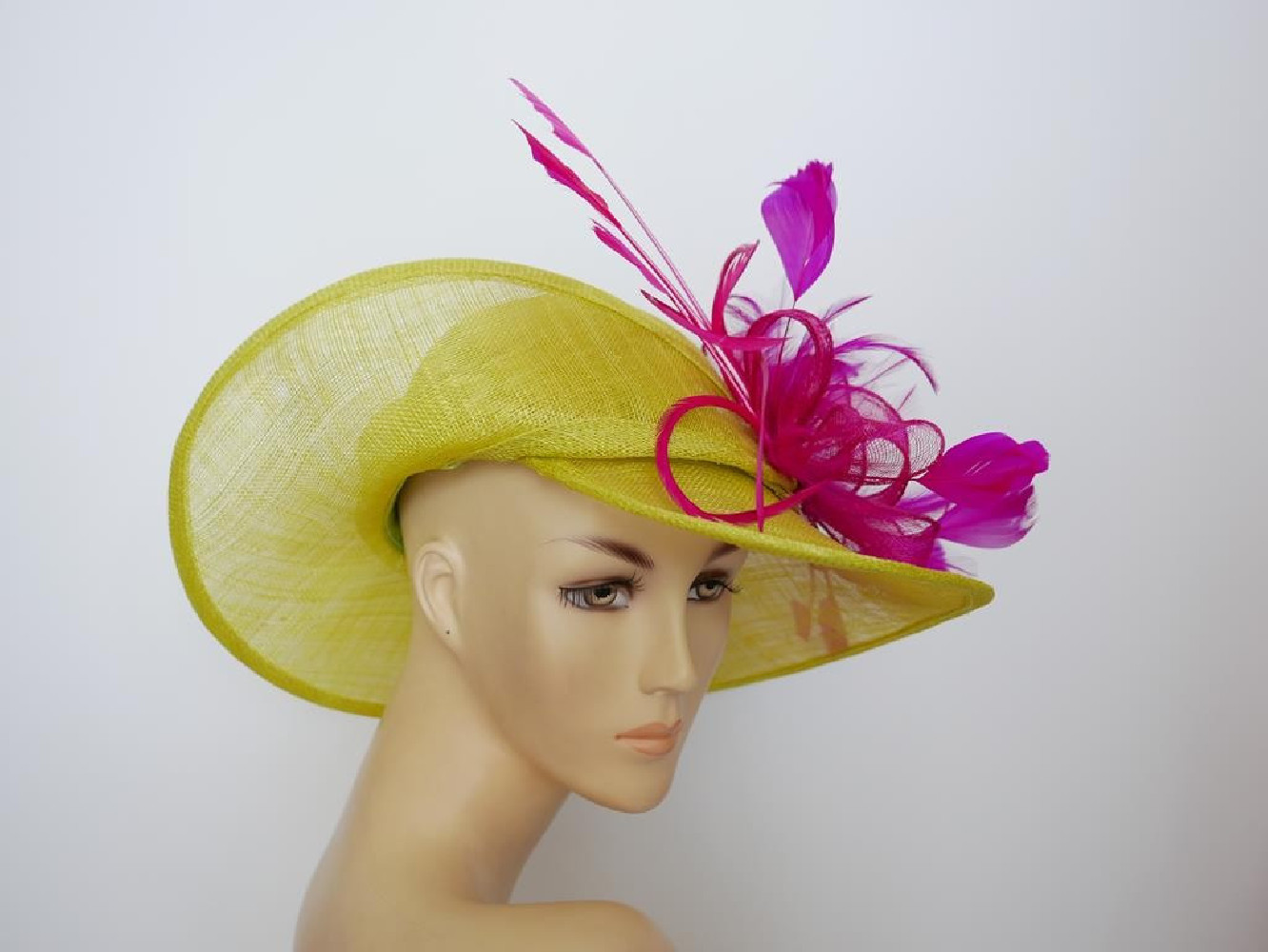 Limonkowo fuksjowy wizytowy kapelusz z sinamay do 58 cm