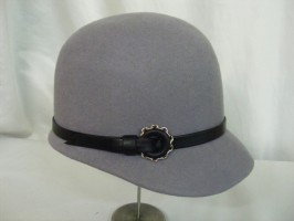 Janette- szara czapka dżokejka filc 54-56 cm