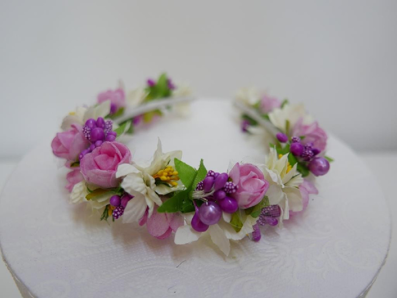 Fioletowo różowo kremowa przepaska z kwiatuszków jak żywe