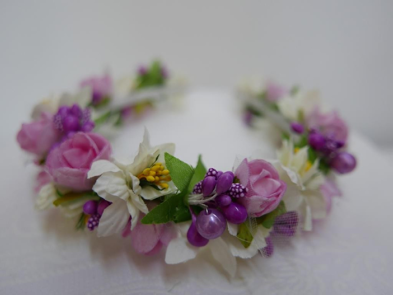 Fioletowo różowo kremowa przepaska z kwiatuszków jak żywe