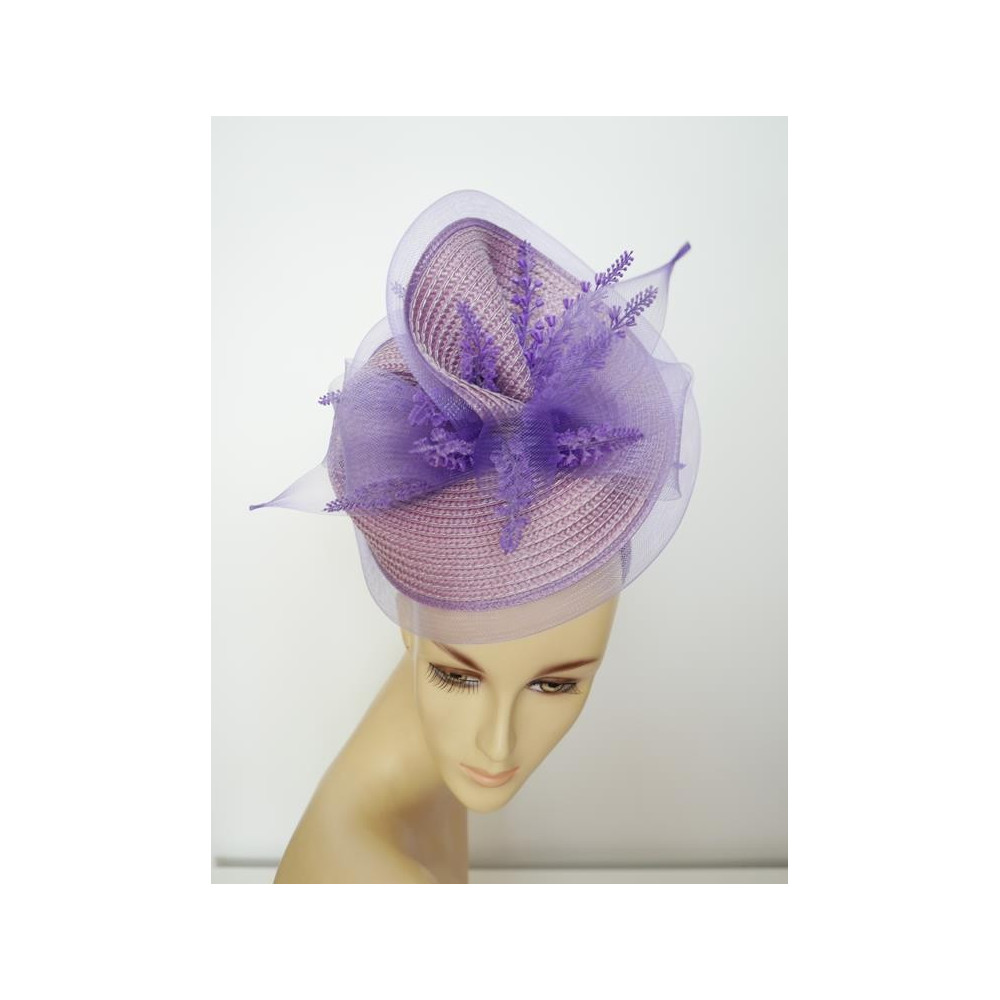 Lawendowy fascynator na przepasce