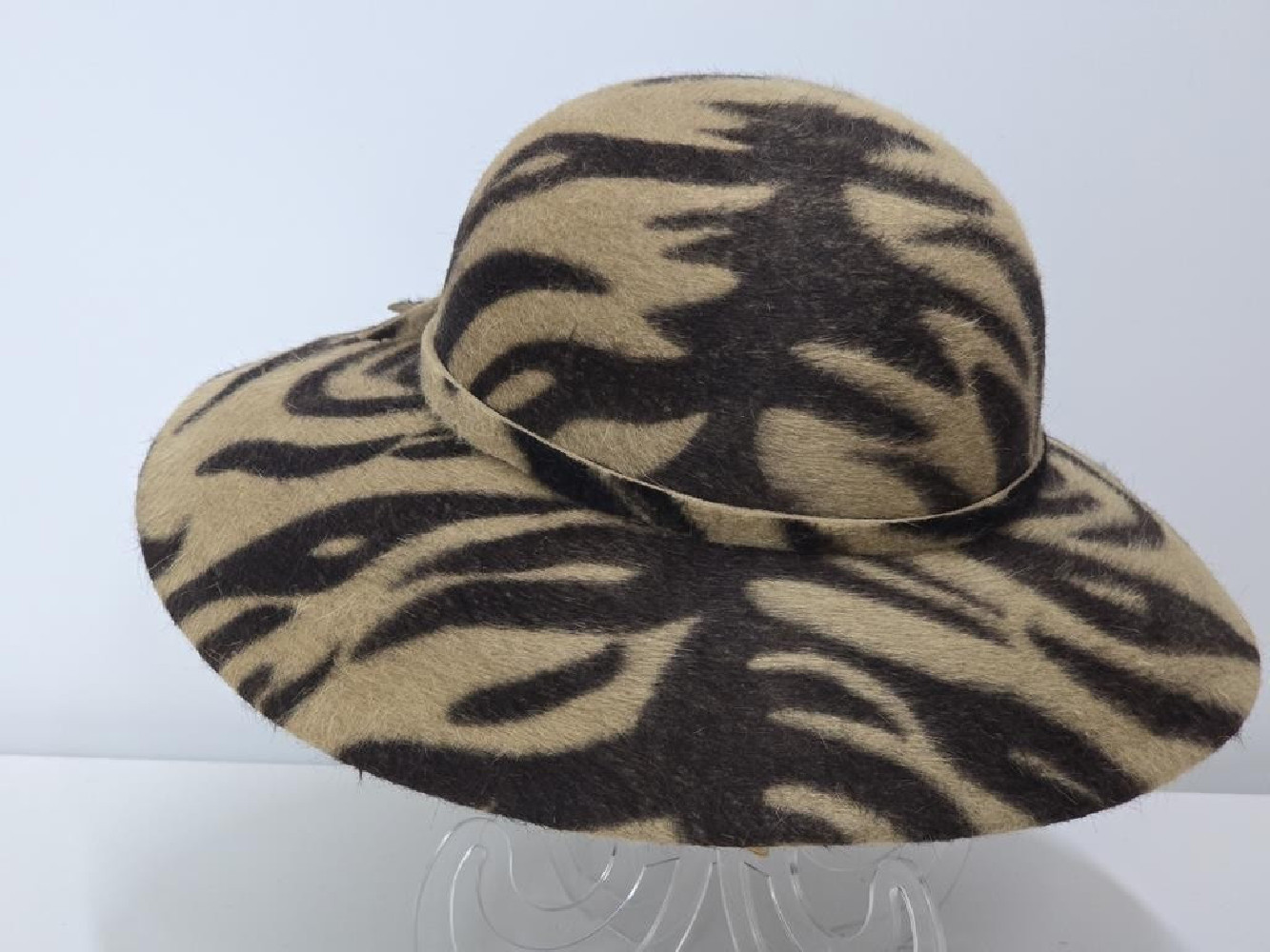Andromeda tygrysi print kapelusz  melousine 55-57 cm