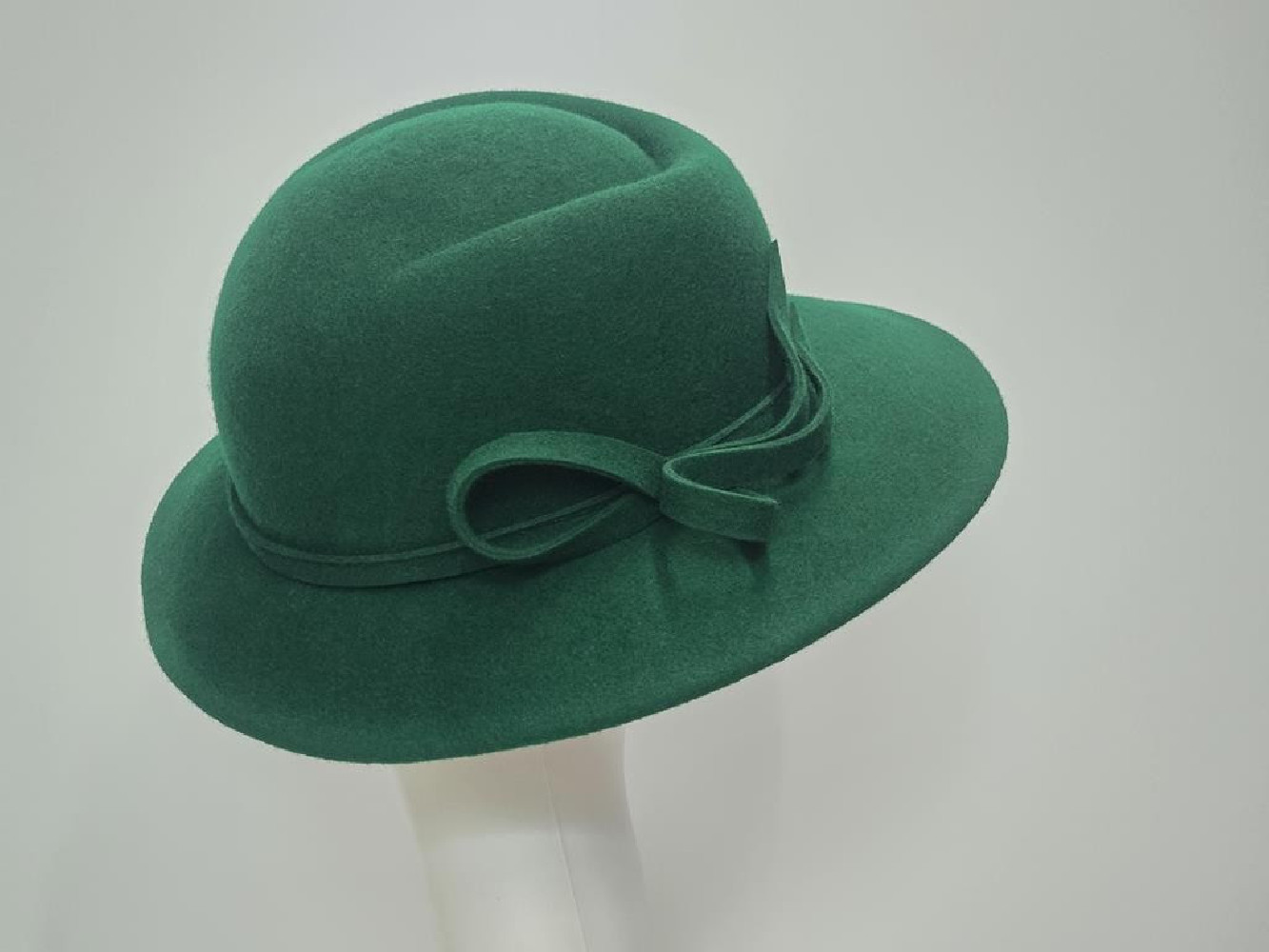 Matylda soczyście zielony kapelusz filcowy 54-56 cm