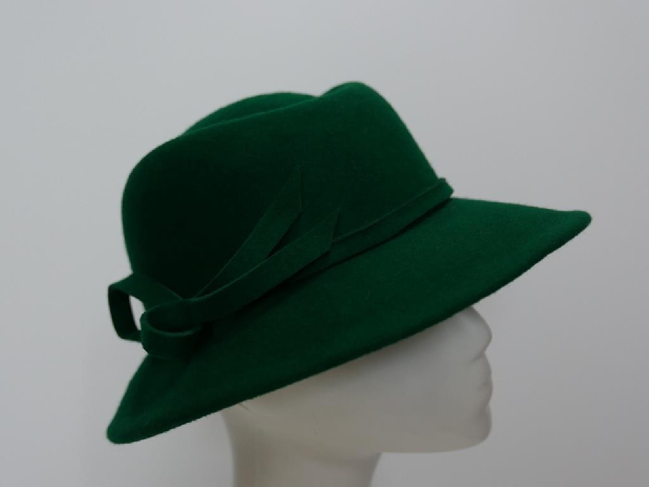 Matylda soczyście zielony kapelusz filcowy 54-56 cm