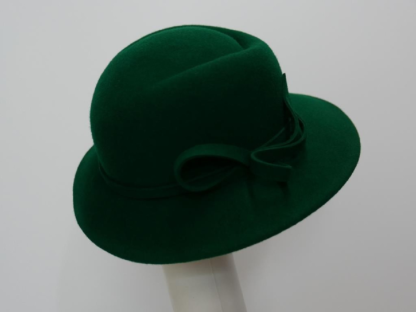 Matylda soczyście zielony kapelusz filcowy 54-56 cm