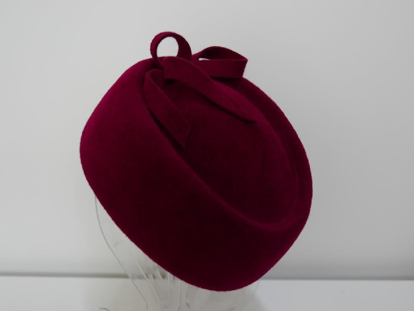 Tallina bordo toczek pilśń welurowa 54-57 cm