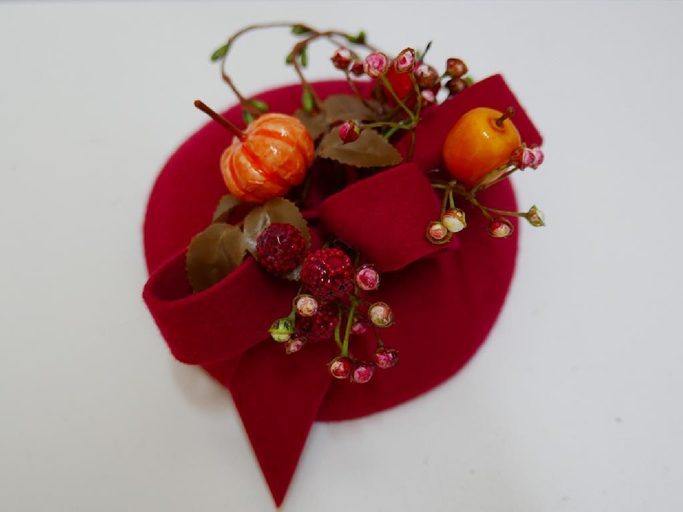 Jesienny filcowy mini toczek fascynator