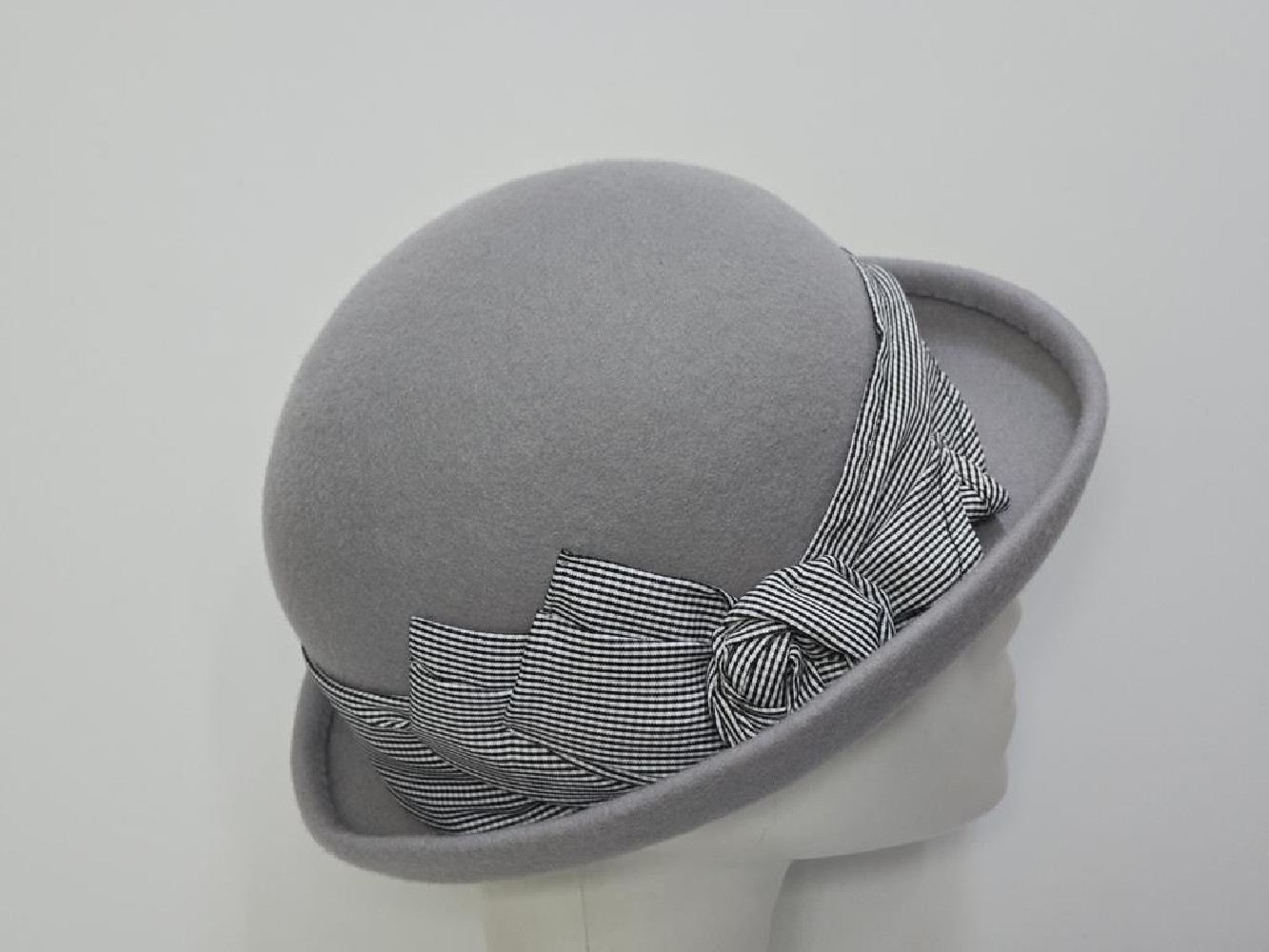 Melody szary melonik kapelusz filcowy 54-56 cm