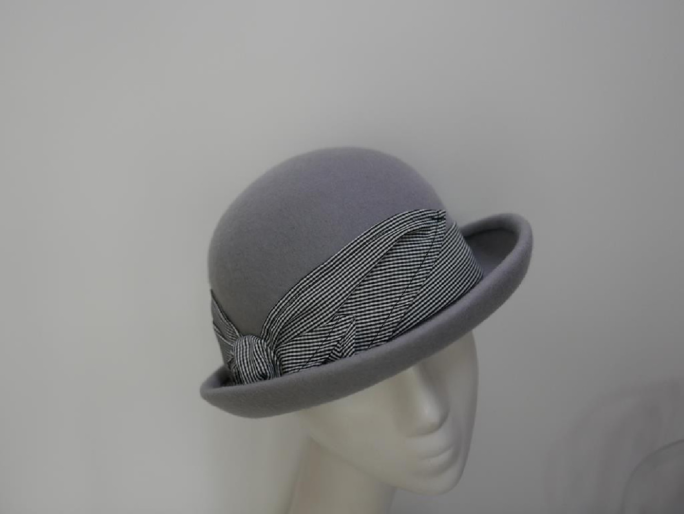 Melody szary melonik kapelusz filcowy 54-56 cm