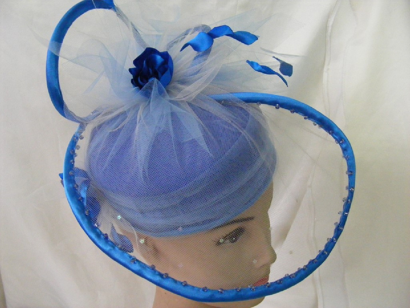 Venus letni kapelusz wizytowy