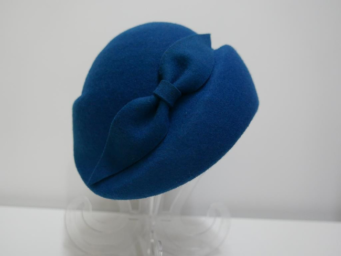 Alberta, ciemny turkus filcowa czapka toczek retro 54-58 cm