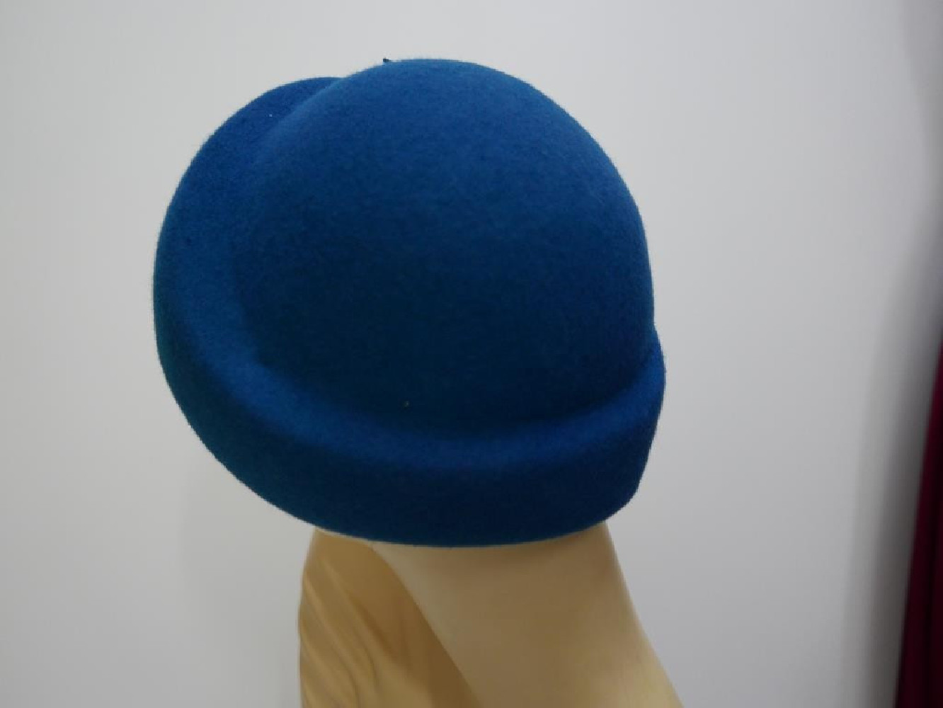 Alberta, ciemny turkus filcowa czapka toczek retro 54-58 cm