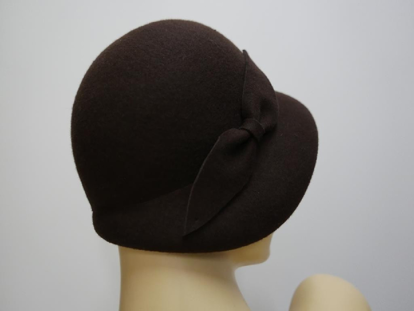 Gina brązowa kapeluszo czapka Vintage 53-56 cm