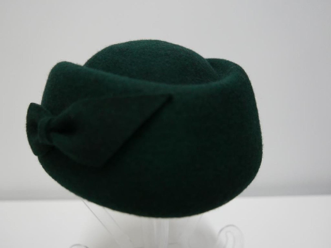 Tallina butelkowa zieleń toczek filcowy 54-57 cm