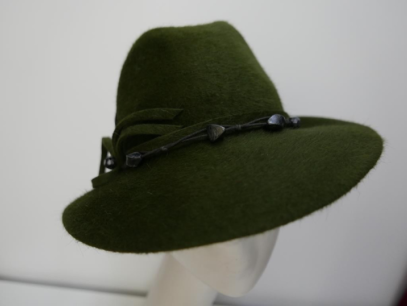 Wiliams army green kapelusz  melousine 54-56 cm