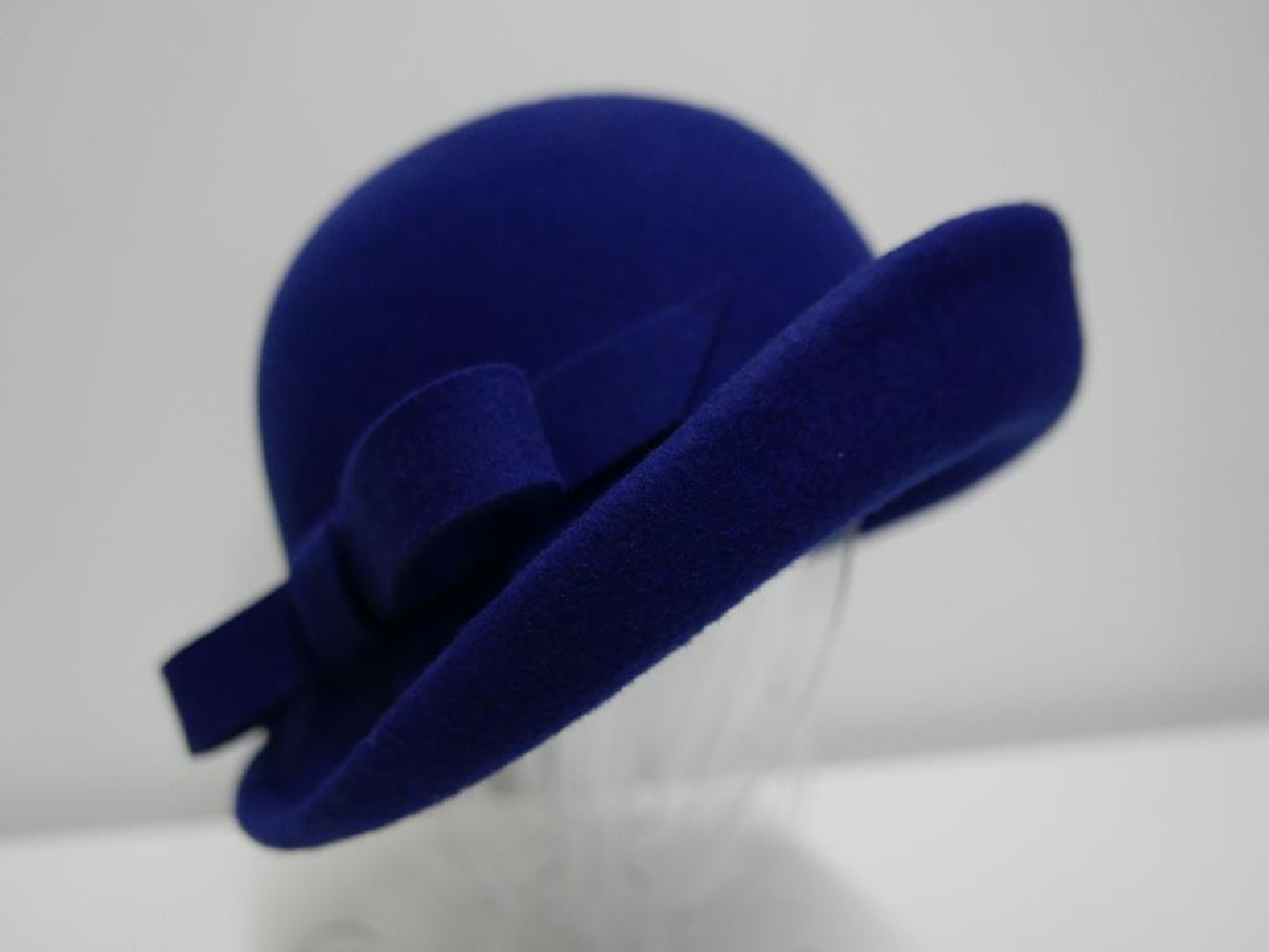 Pola Negri retro kapelusz filcowy royal blue 54-58 cm