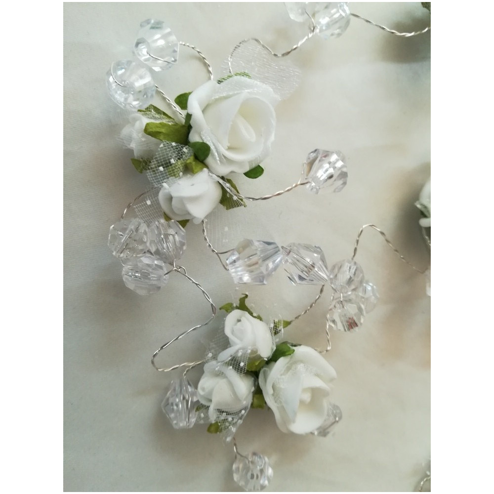 Biały wianek girlanda, wężyk z kwiatów jak żywe 85 cm