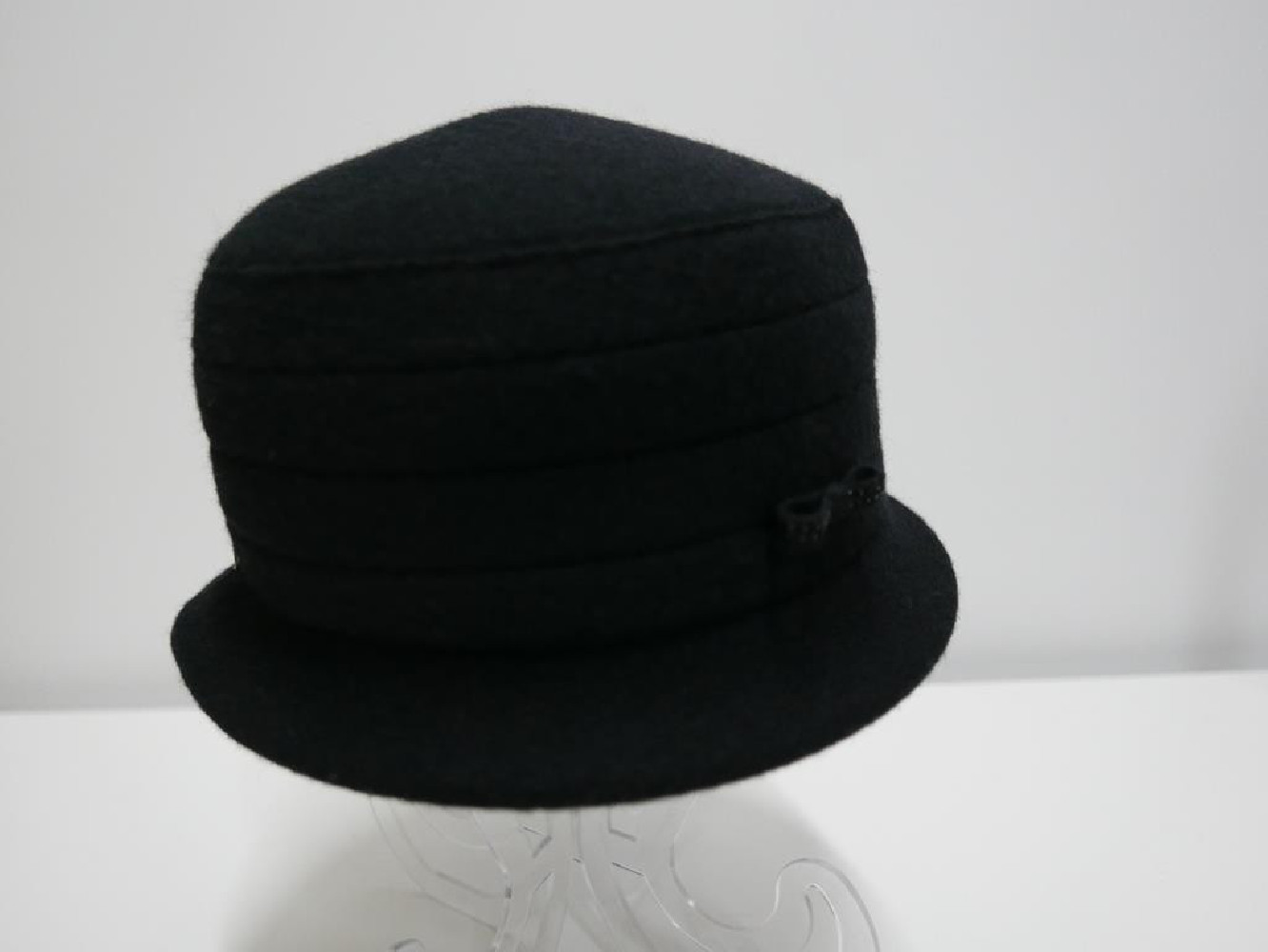 Czarny kapelusz czapka tkanina do 58 cm regulowany