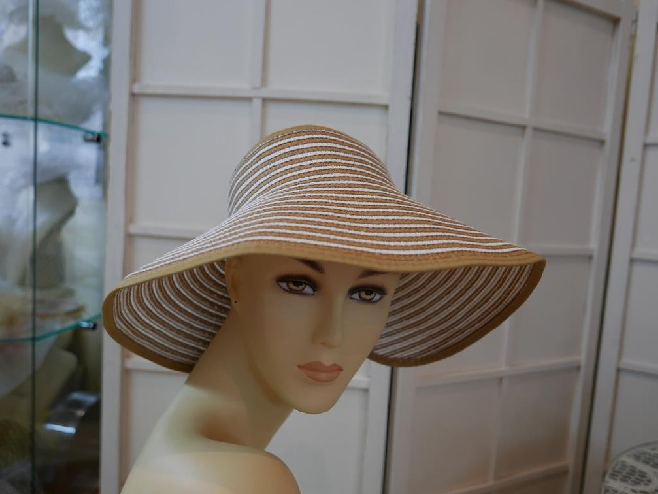 Rondo krem jasny brąz słomka regulowany