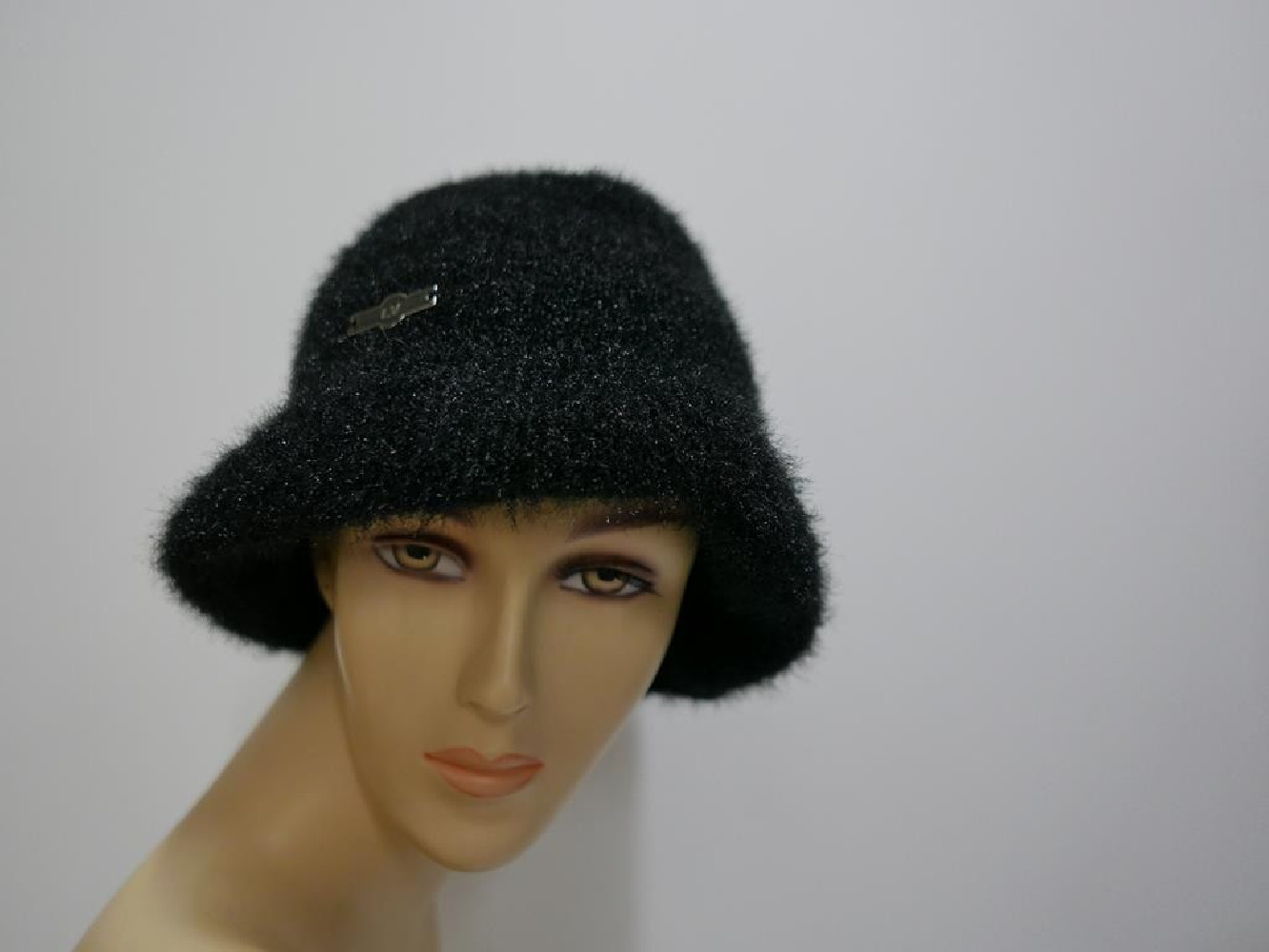 Czarny czapka z rondem