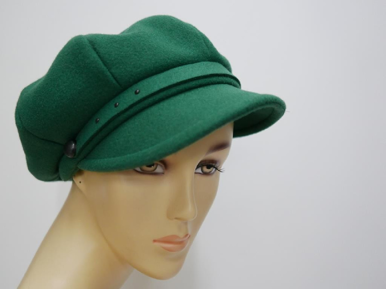 Zielony kaszkiet tkanina do 58 cm regulowany