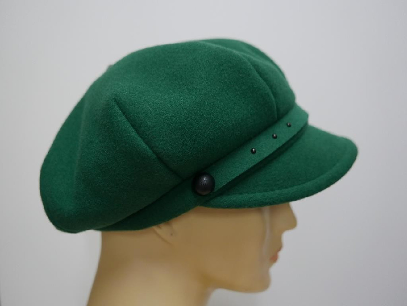 Zielony kaszkiet tkanina do 58 cm regulowany