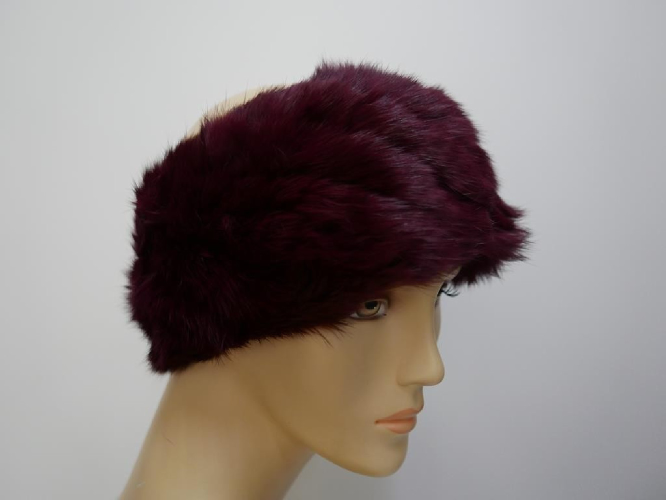 Bordowa opaska  z futra królika