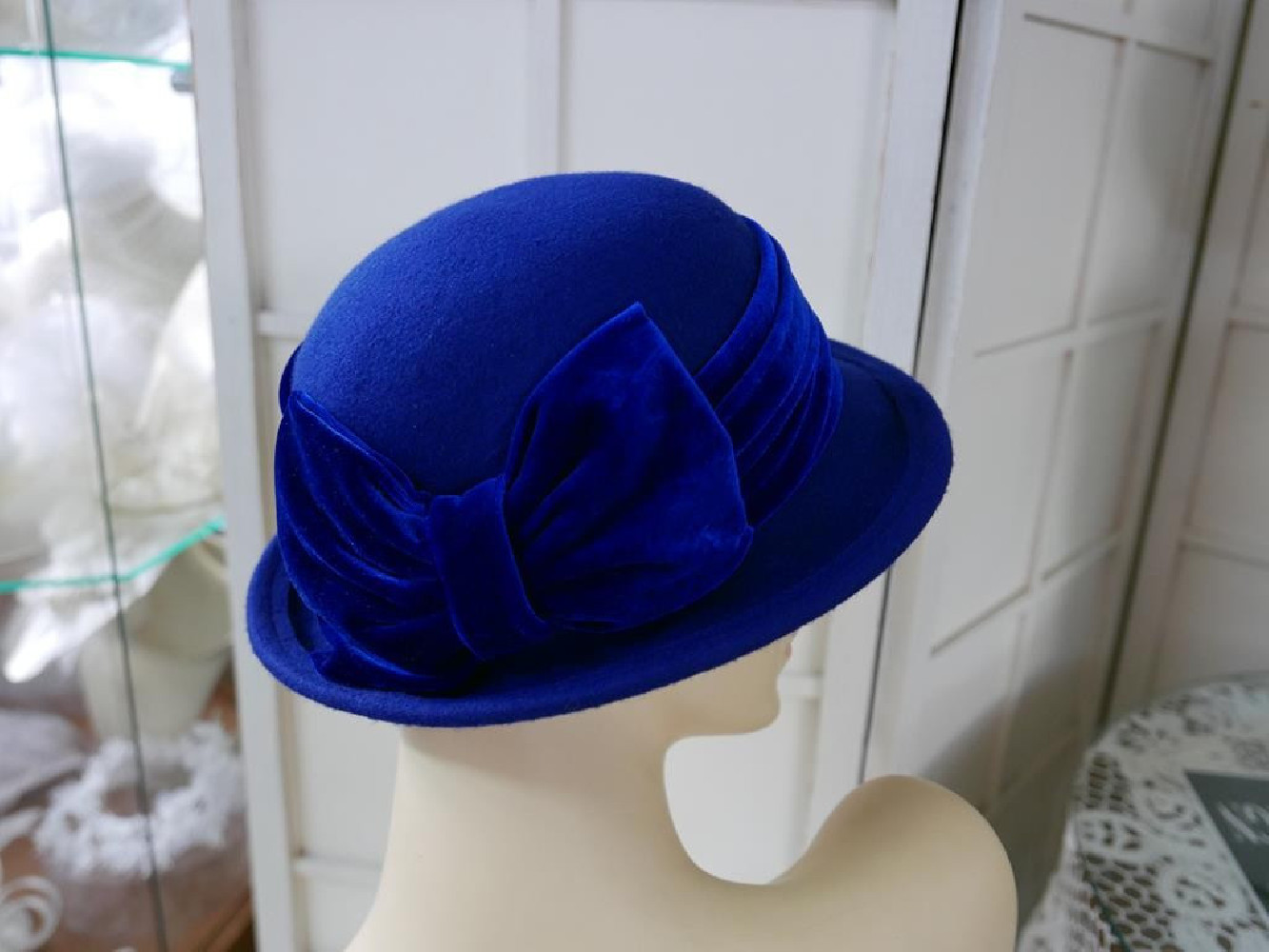 Adrianna szafirowy kapelusz 55-58 cm
