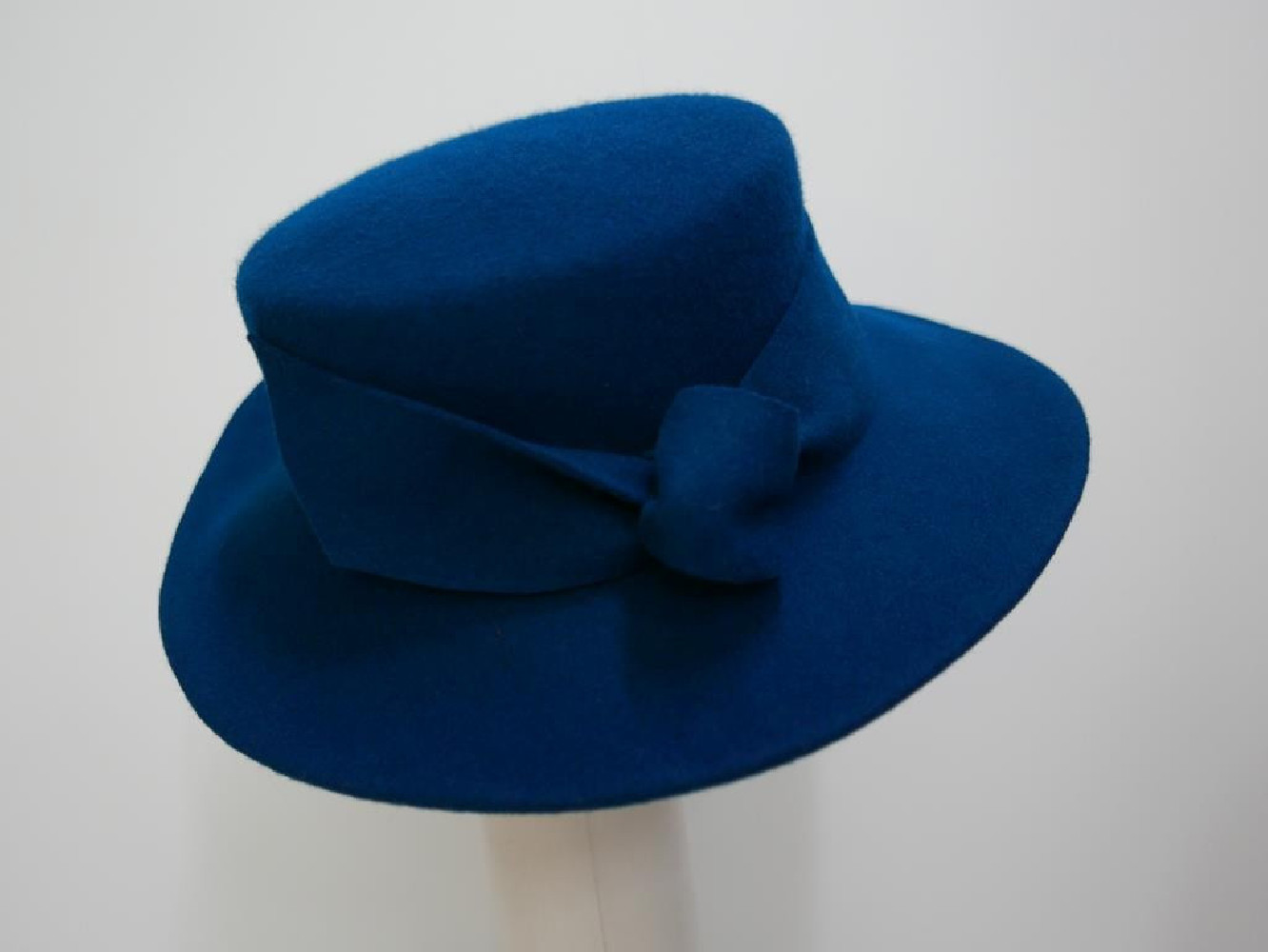 Kris morski kanotier kapelusz filc 53-54 cm