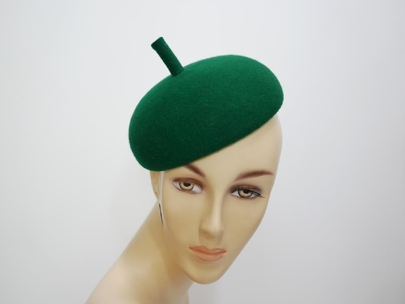 Orion zielony  mini beret filcowy