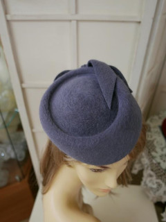 Tonya szaro niebieski toczek pilśniowy, rozmiar uniwersalny