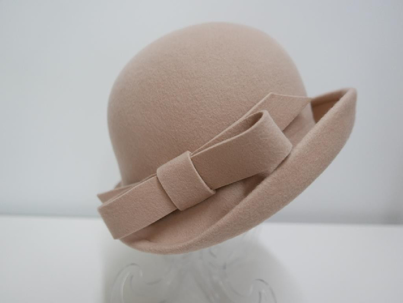 Pola Negri retro beżowy kapelusz filcowy 55-57 cm