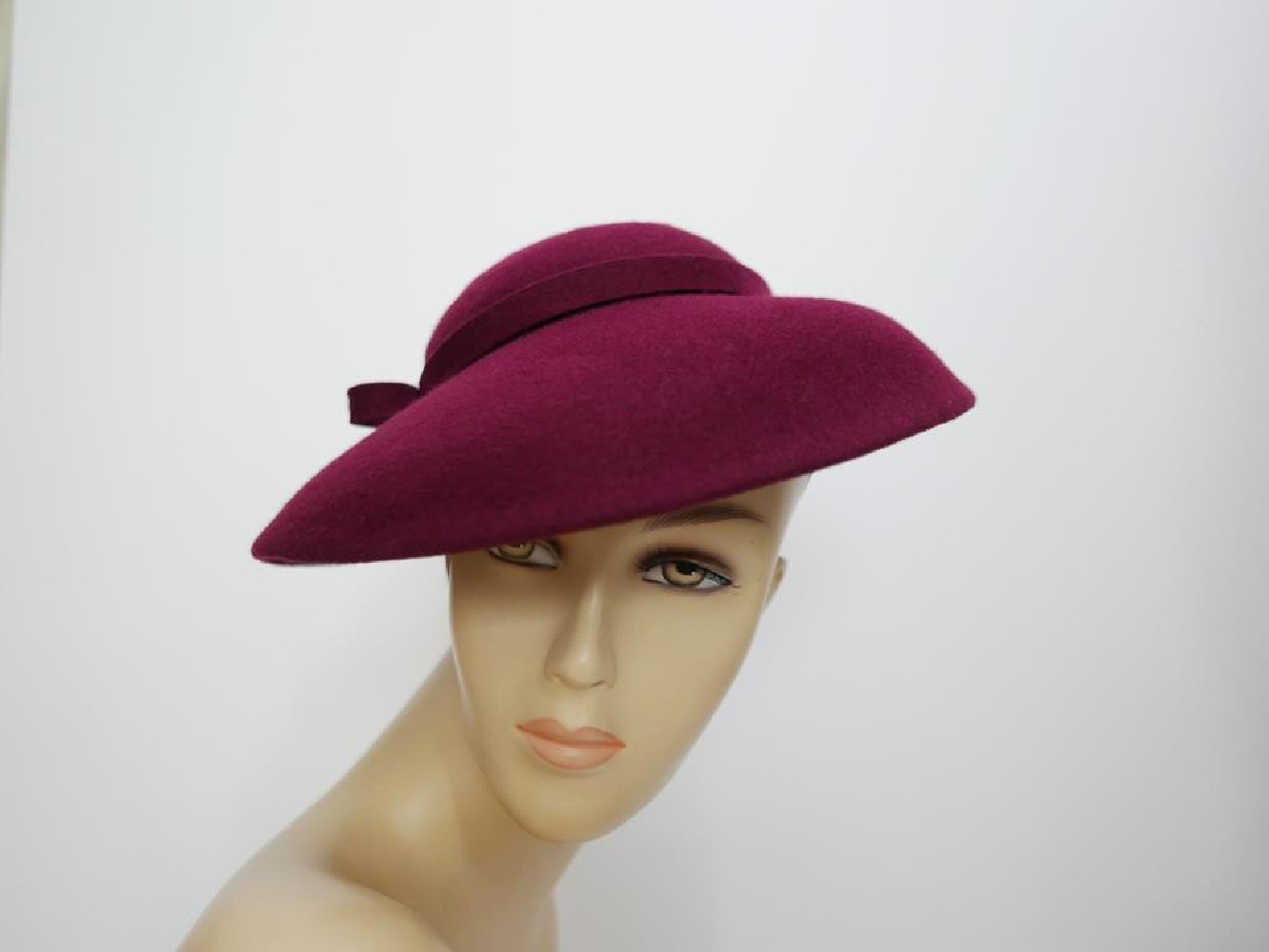 Ingrid wiśniowy kapelusz klosz - retro