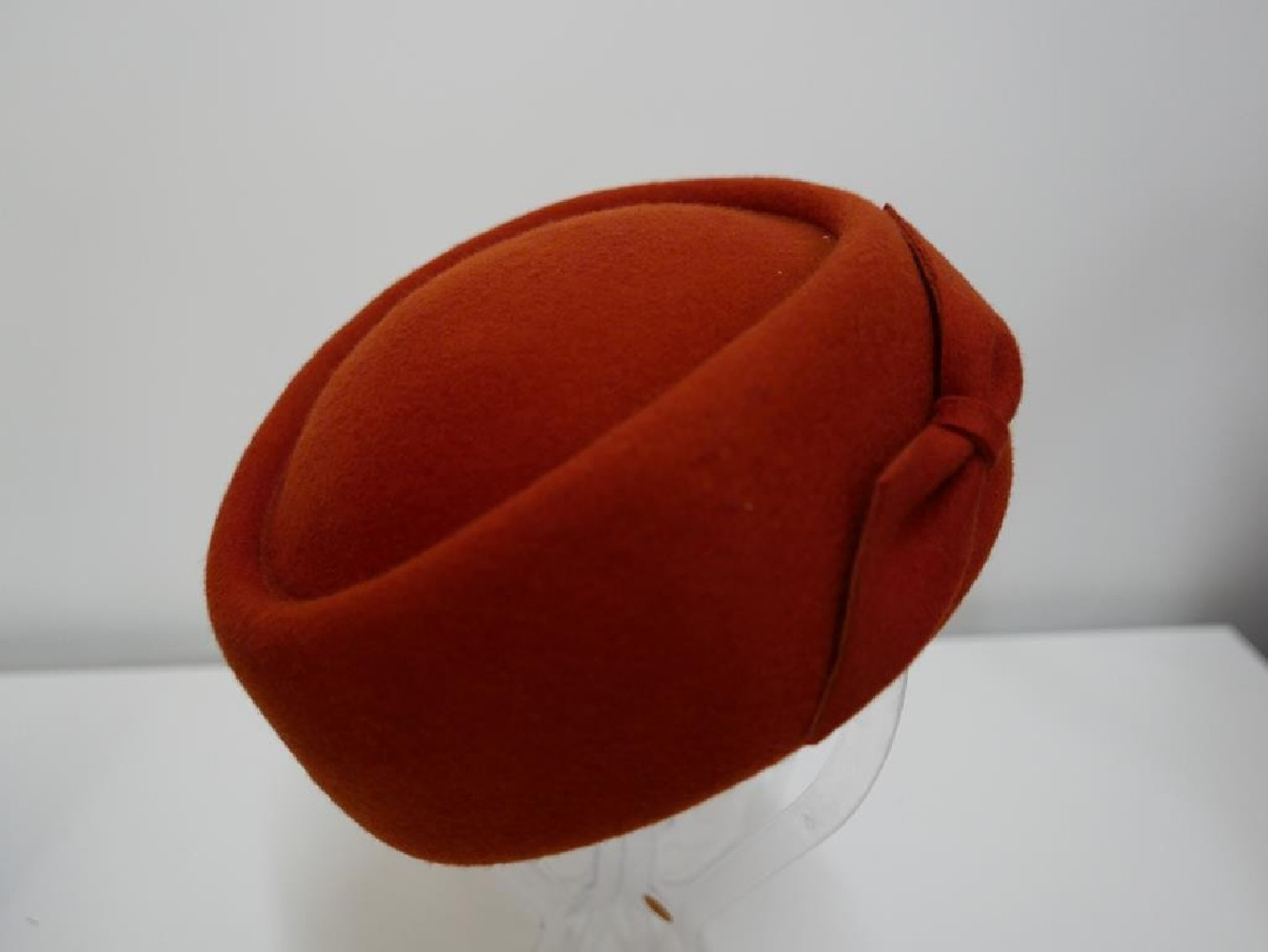 Tallina rudy toczek filcowy 54-57 cm