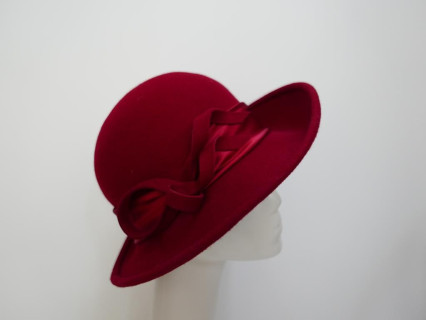 Aniela- czerwony kapelusz filcowy 54-57 cm