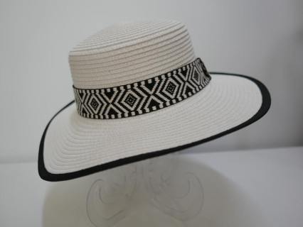 Biały kanotier kapelusz słomka naturalna do 57 cm