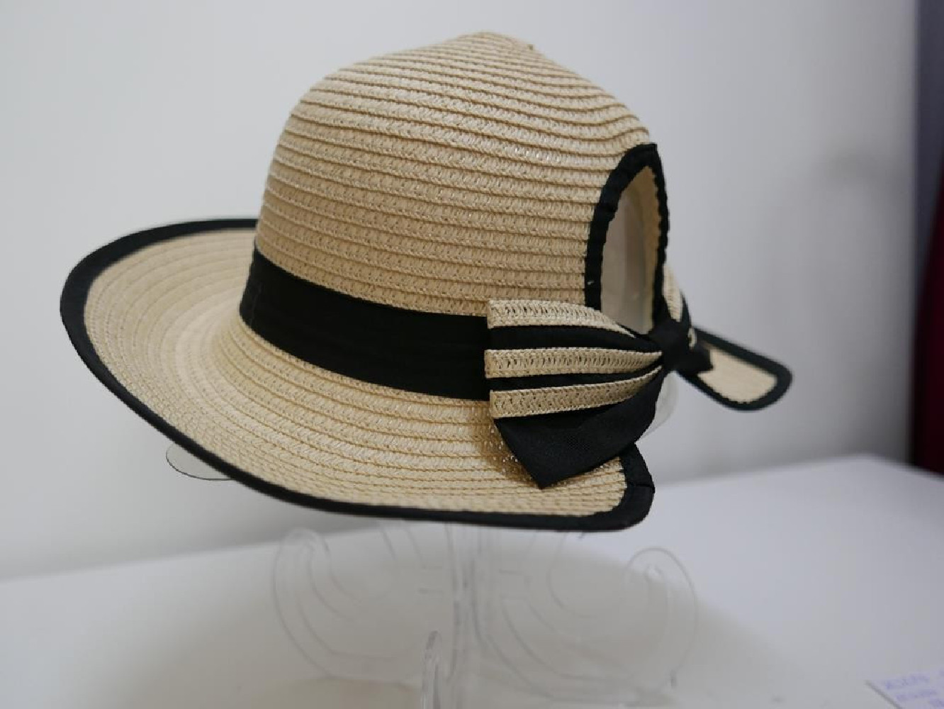 Beżowy słomkowy letni  kapelusz 56-57cm