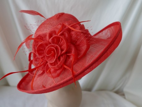 Rebeka czerwony kapelusz sinamay 53-56 cm