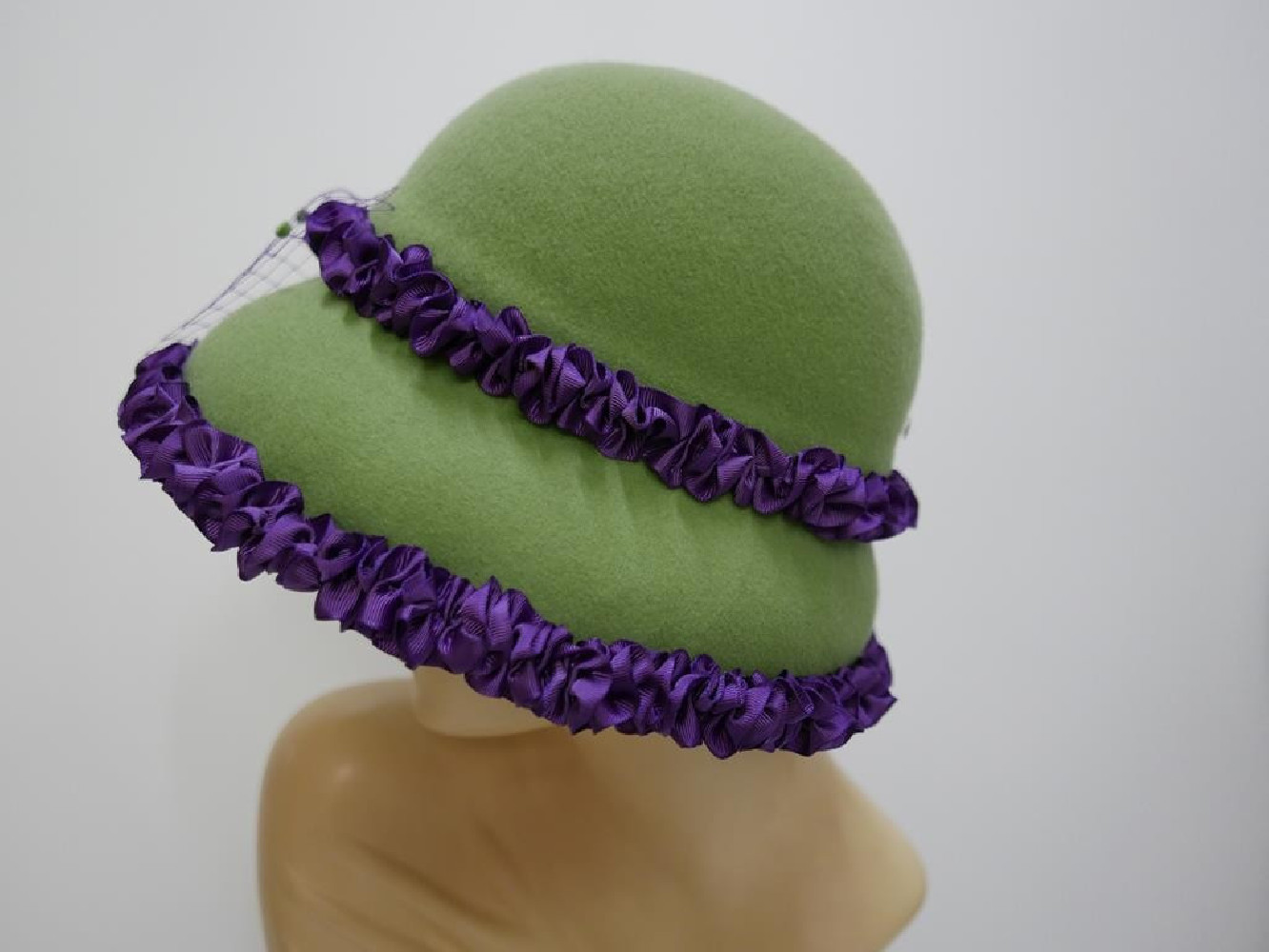 Fiesta kapelusz filcowy klosz  54-56 cm