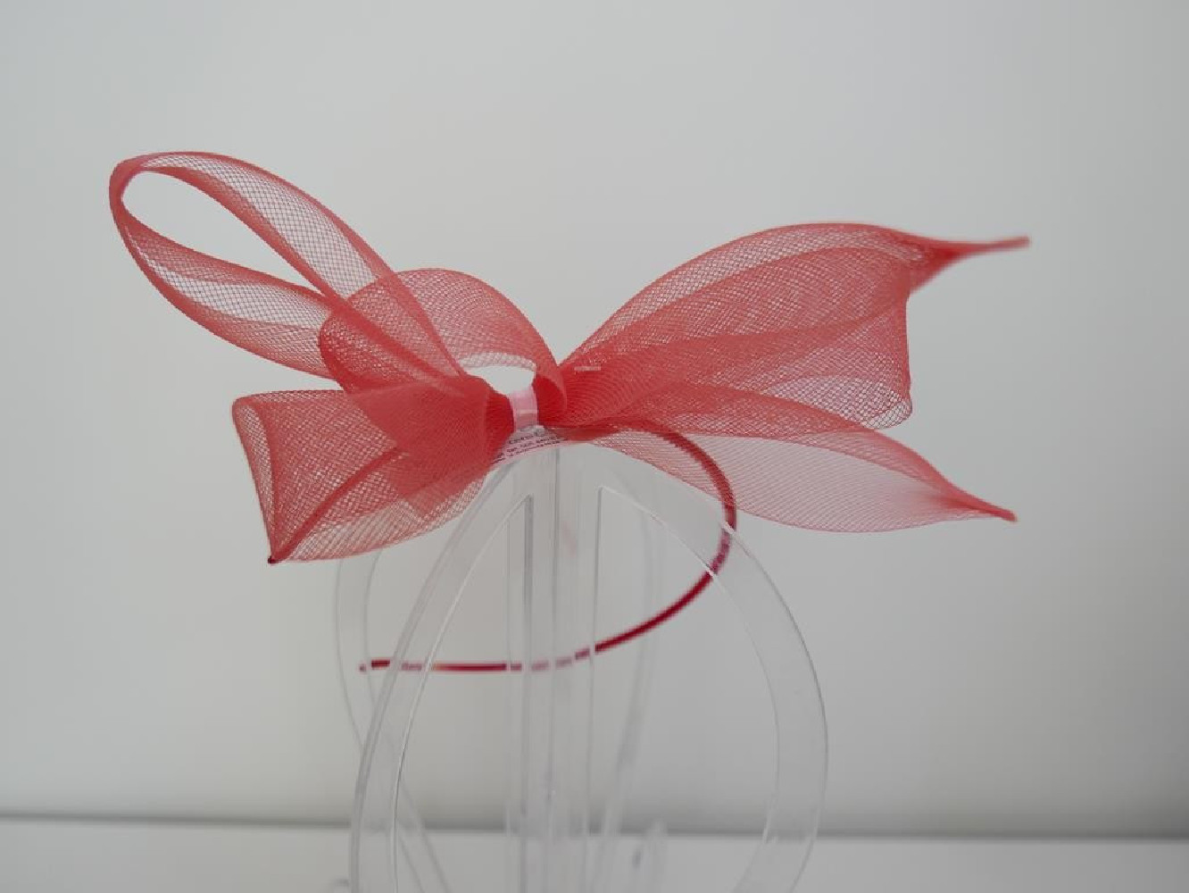 Arbuzowy fascynator z crin na przepasce