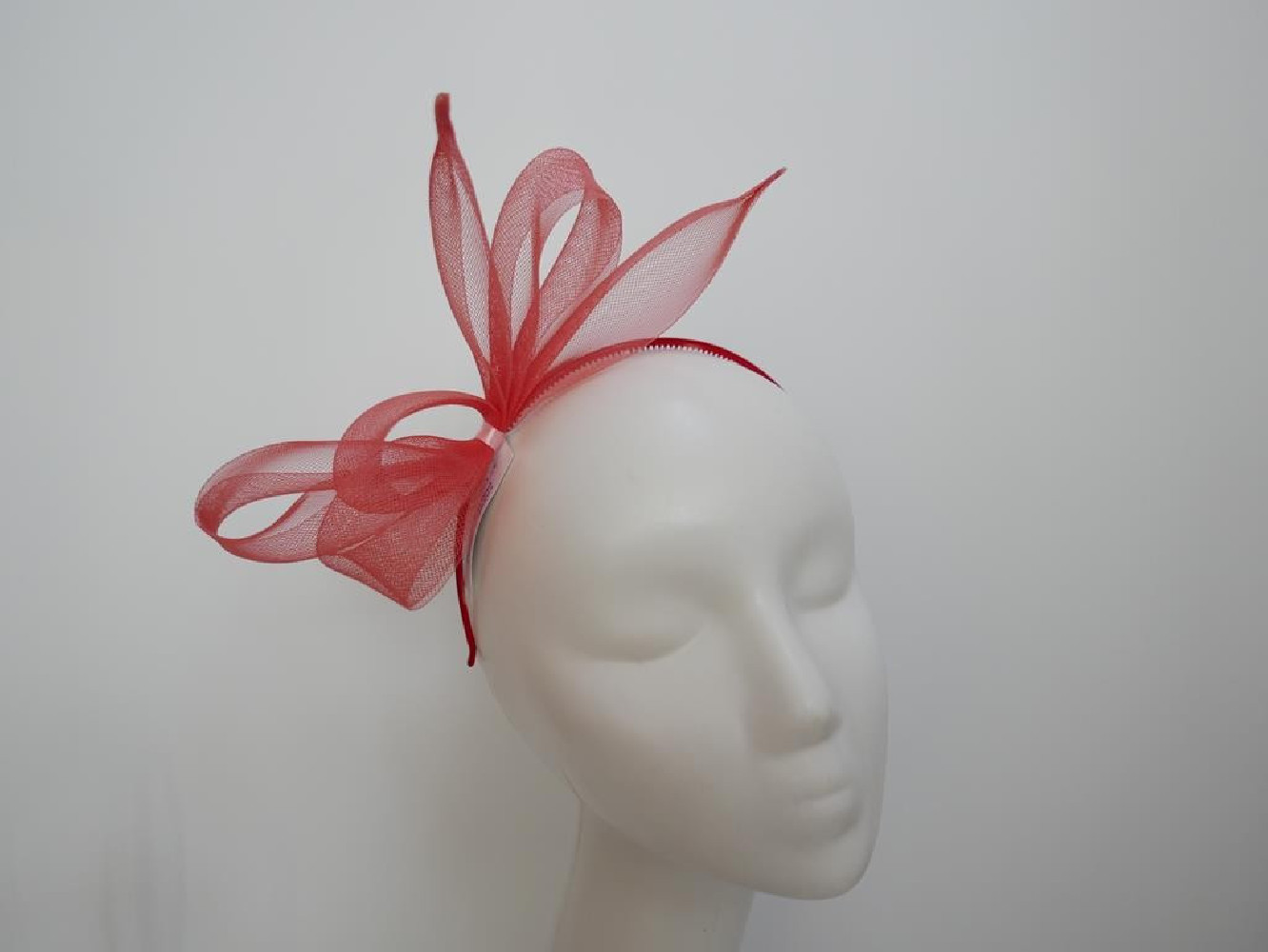 Arbuzowy fascynator z crin na przepasce