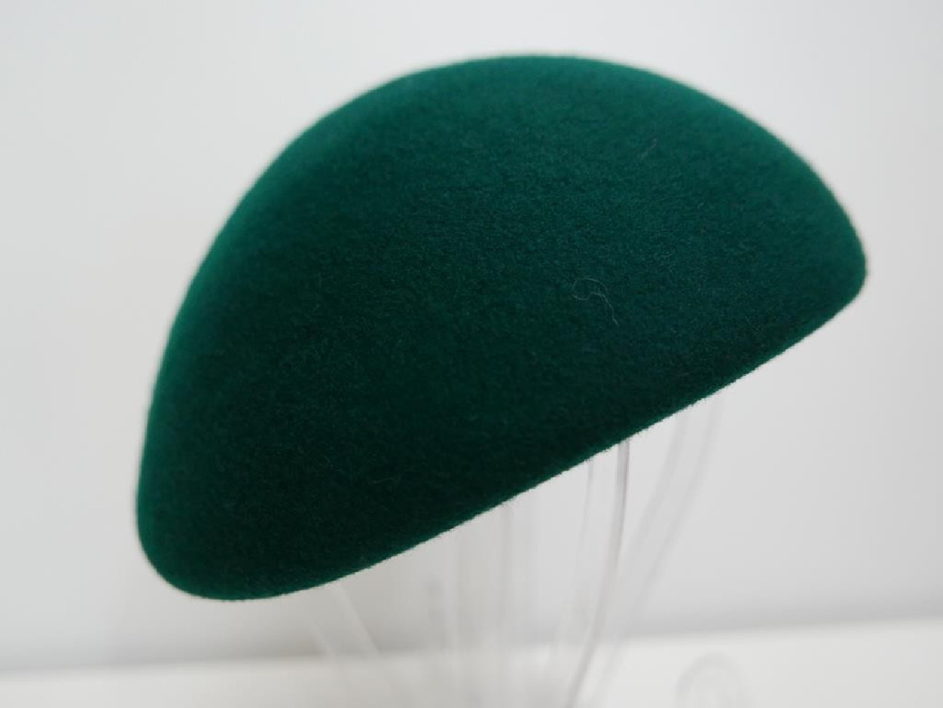 Ivanka 2 zielony  midi toczek filcowy