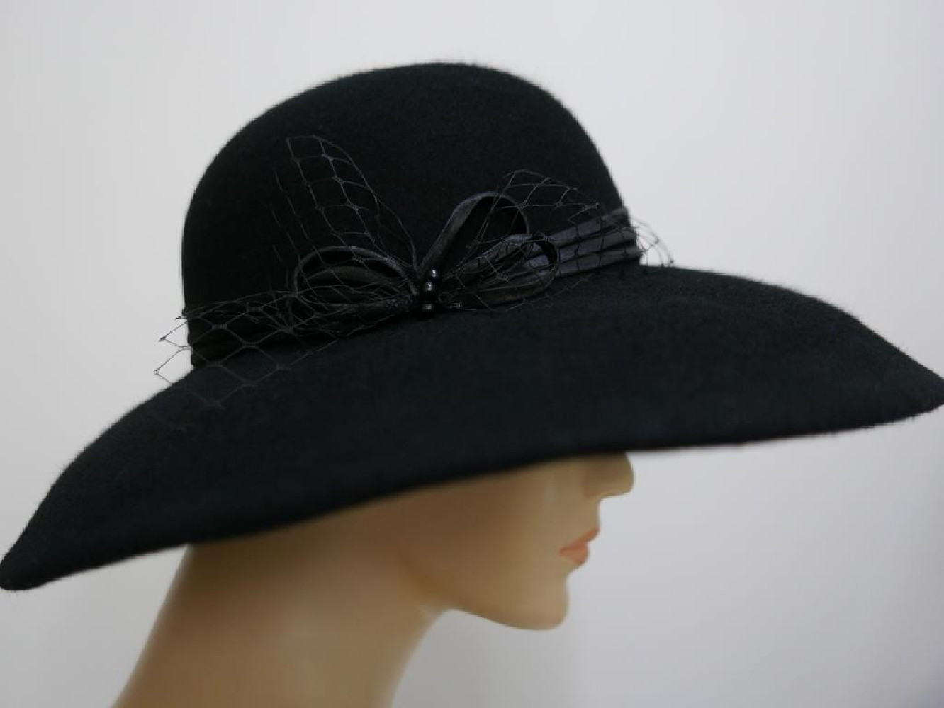 Vegas czarny kapelusz z dużym rondem -54-57 cm