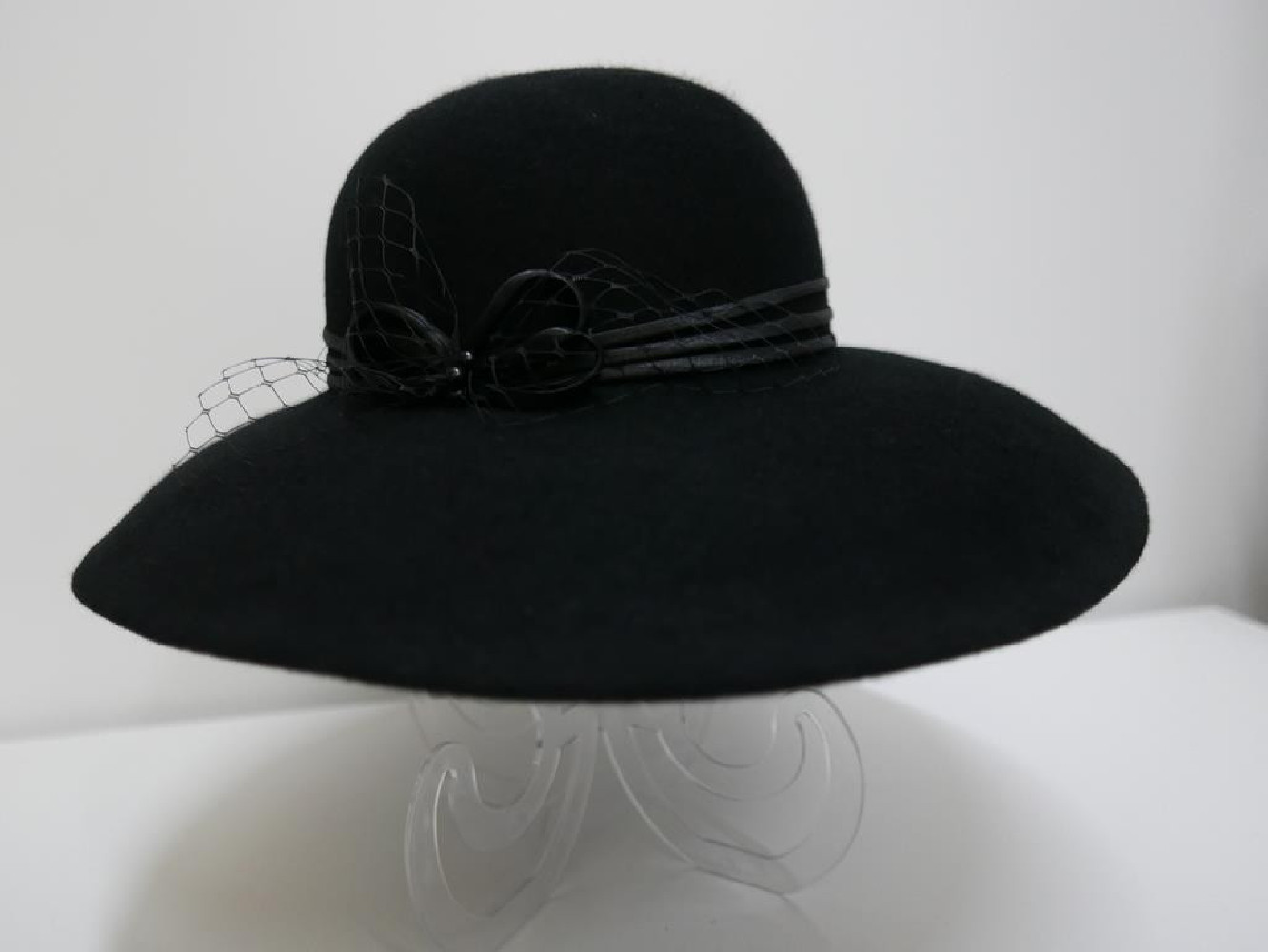 Vegas czarny kapelusz z dużym rondem -54-57 cm