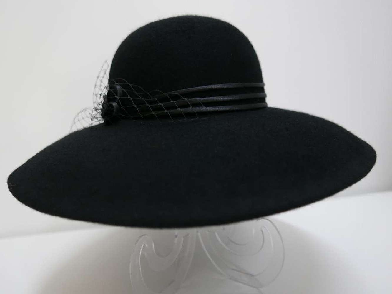 Vegas czarny kapelusz z dużym rondem -54-57 cm